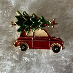 Christmas Brooch NWT